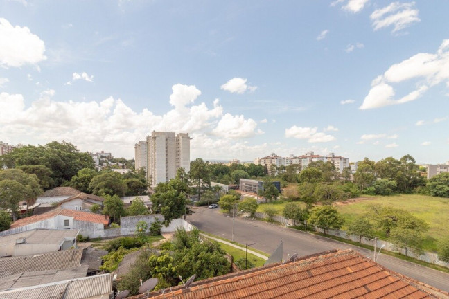 Imagem Imóvel Comercial à Venda, 1.700 m² em Jardim Lindóia - Porto Alegre Imagem Imóvel Comercial à Venda, 1.700 m² em Jardim Lindóia - Porto Alegre