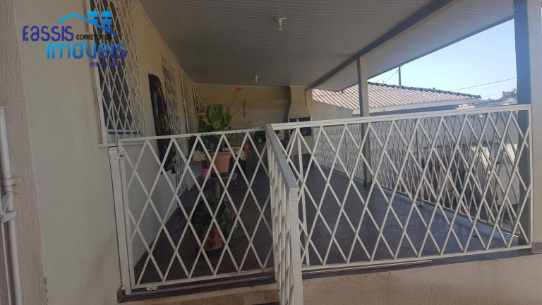 Imagem Casa com 3 Quartos à Venda, 90 m² em São Dimas - Colombo Imagem Casa com 3 Quartos à Venda, 90 m² em São Dimas - Colombo