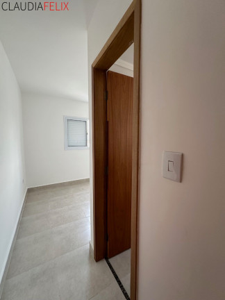 Imagem Imóvel com 2 Quartos à Venda, 71 m² em Guilhermina - Praia Grande Imagem Imóvel com 2 Quartos à Venda, 71 m² em Guilhermina - Praia Grande