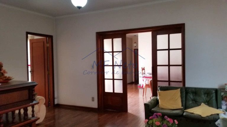 Imagem Casa com 3 Quartos à Venda, 750 m² em Centro - Pirassununga Imagem Casa com 3 Quartos à Venda, 750 m² em Centro - Pirassununga