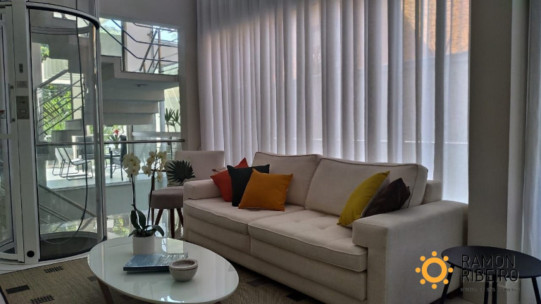 Imagem Imóvel com 5 Quartos à Venda, em Riviera - Bertioga Imagem Imóvel com 5 Quartos à Venda, em Riviera - Bertioga