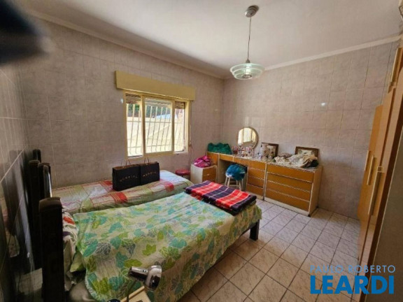 Imagem Sobrado com 2 Quartos à Venda, 190 m² em Vila Scarpelli - Santo André Imagem Sobrado com 2 Quartos à Venda, 190 m² em Vila Scarpelli - Santo André