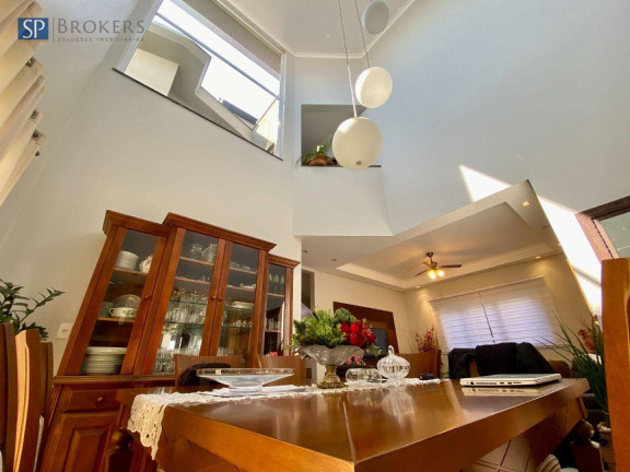 Imagem Casa com 3 Quartos à Venda, 290 m² em Swiss Park - Campinas Imagem Casa com 3 Quartos à Venda, 290 m² em Swiss Park - Campinas