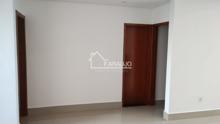 Imagem Imóvel com 3 Quartos à Venda, 184 m² em Cajuru Do Sul - Sorocaba Imagem Imóvel com 3 Quartos à Venda, 184 m² em Cajuru Do Sul - Sorocaba