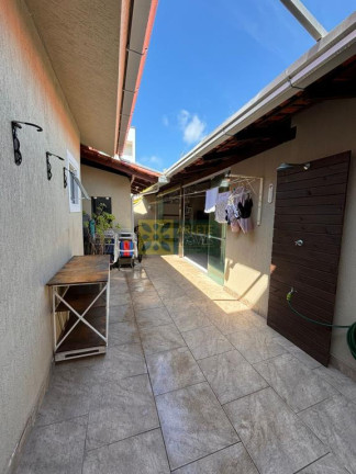 Imagem Casa com 3 Quartos à Venda, 170 m² em Balneário Perequê - Porto Belo Imagem Casa com 3 Quartos à Venda, 170 m² em Balneário Perequê - Porto Belo