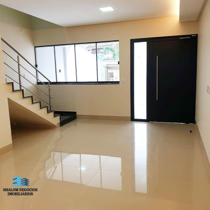 Imagem Casa com 4 Quartos à Venda, 215 m² em Jd Planalto - Goiânia Imagem Casa com 4 Quartos à Venda, 215 m² em Jd Planalto - Goiânia
