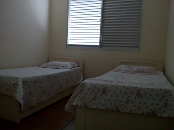 Imagem Apartamento com 3 Quartos à Venda, 120 m² em Algodoal - Cabo Frio
