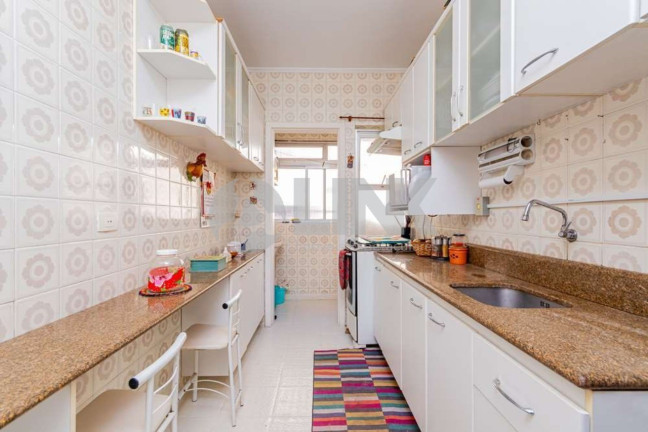 Imagem Apartamento com 3 Quartos à Venda, 96 m² em Menino Deus - Porto Alegre