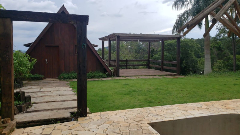 Imagem Chácara com 1 Quarto à Venda, 100 m² em Chácara Fernão Dias - Bragança Paulista Imagem Chácara com 1 Quarto à Venda, 100 m² em Chácara Fernão Dias - Bragança Paulista