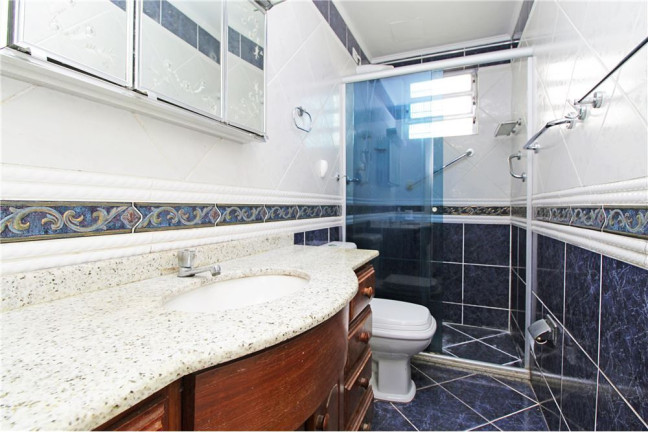 Imagem Imóvel com 1 Quarto à Venda, em Vila Ipiranga - Porto Alegre Imagem Imóvel com 1 Quarto à Venda, em Vila Ipiranga - Porto Alegre