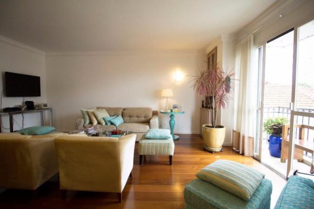 Imagem Imóvel com 3 Quartos à Venda, 127 m² em Vila Madalena - São Paulo Imagem Imóvel com 3 Quartos à Venda, 127 m² em Vila Madalena - São Paulo