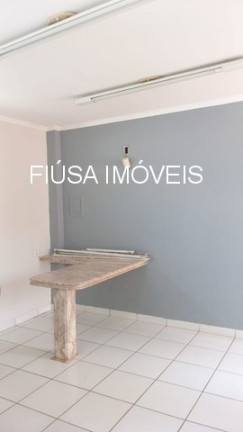 Imagem Casa com 4 Quartos à Venda,  em Vila Seixas - Ribeirão Preto