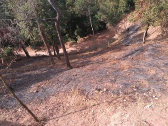 Terreno à Venda, 500 m² em Granjas Urupes - Arujá