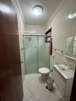 Imagem Sobrado com 3 Quartos à Venda, 147 m² em Tupi - Praia Grande Imagem Sobrado com 3 Quartos à Venda, 147 m² em Tupi - Praia Grande
