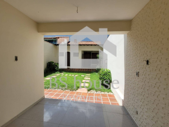 Imagem Sobrado com 3 Quartos à Venda, 290 m² em Campestre - Santo André