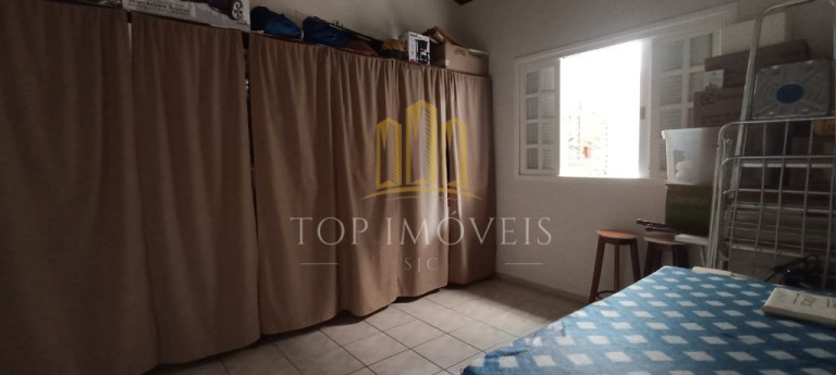 Imagem Casa com 3 Quartos à Venda, 375 m² em Vila Zezé - Jacareí Imagem Casa com 3 Quartos à Venda, 375 m² em Vila Zezé - Jacareí