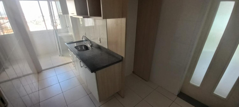 Imagem Imóvel com 3 Quartos à Venda, 74 m² Imagem Imóvel com 3 Quartos à Venda, 74 m²
