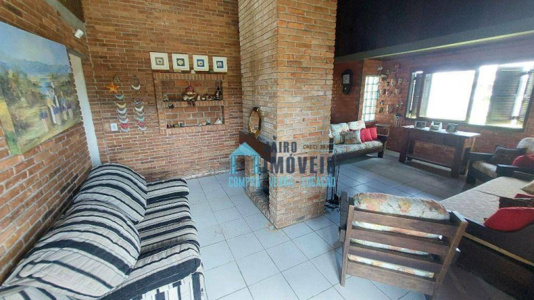 Imagem Casa com 3 Quartos à Venda, 560 m² em Centro - Balneário Pinhal Imagem Casa com 3 Quartos à Venda, 560 m² em Centro - Balneário Pinhal