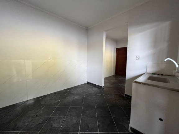 Imagem Casa com 2 Quartos para Alugar, 40 m² em Setor Leste Vila Nova - Goiânia Imagem Casa com 2 Quartos para Alugar, 40 m² em Setor Leste Vila Nova - Goiânia