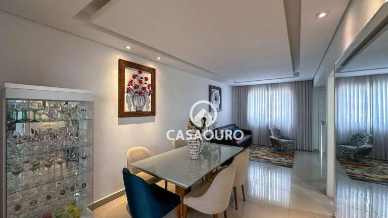 Imagem Casa com 4 Quartos à Venda, 165 m² em Condomínio Village Royale - Nova Lima Imagem Casa com 4 Quartos à Venda, 165 m² em Condomínio Village Royale - Nova Lima