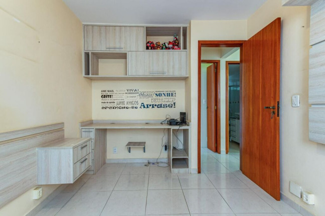 Imagem Imóvel com 3 Quartos à Venda, em Engenho De Dentro - Rio De Janeiro Imagem Imóvel com 3 Quartos à Venda, em Engenho De Dentro - Rio De Janeiro