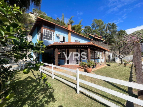 Imagem Casa com 5 Quartos à Venda, 220 m² em Golfe - Teresópolis Imagem Casa com 5 Quartos à Venda, 220 m² em Golfe - Teresópolis