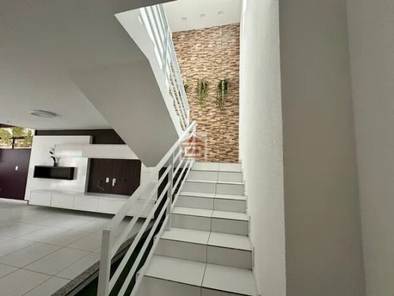 Imagem Casa com 3 Quartos à Venda, 250 m² Imagem Casa com 3 Quartos à Venda, 250 m²