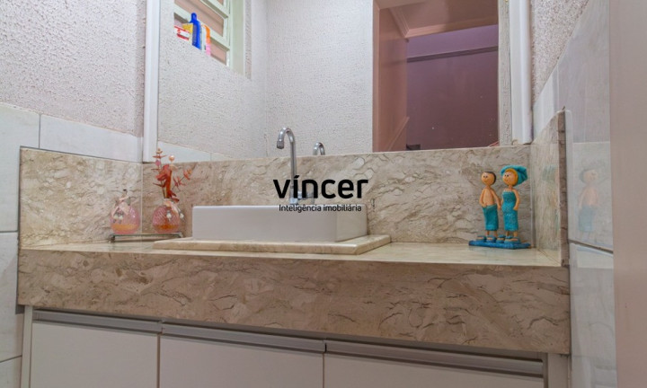 Imagem Casa com 3 Quartos à Venda, 186 m² em Goiânia 2 - Goiânia Imagem Casa com 3 Quartos à Venda, 186 m² em Goiânia 2 - Goiânia