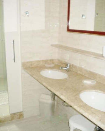 Imagem Apartamento com 3 Quartos à Venda, 180 m² em Pitangueiras - Guarujá Imagem Apartamento com 3 Quartos à Venda, 180 m² em Pitangueiras - Guarujá