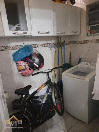 Imagem Imóvel com 2 Quartos à Venda, 80 m² em Ocian - Praia Grande Imagem Imóvel com 2 Quartos à Venda, 80 m² em Ocian - Praia Grande