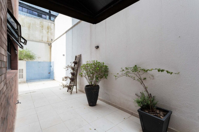 Imagem Imóvel com 1 Quarto à Venda, 30 m² em Moema - São Paulo Imagem Imóvel com 1 Quarto à Venda, 30 m² em Moema - São Paulo