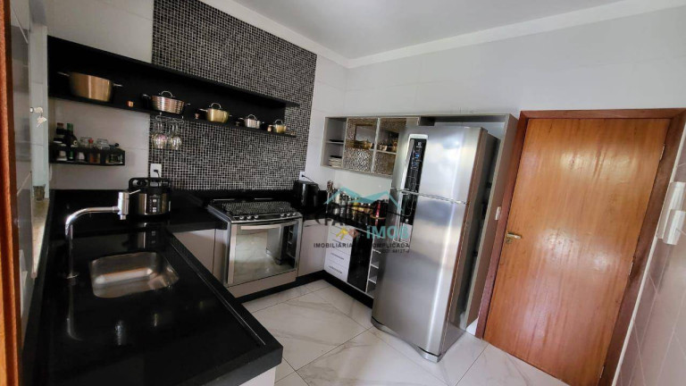 Imagem Sobrado com 2 Quartos à Venda, 164 m² em Horto Florestal I - Sorocaba Imagem Sobrado com 2 Quartos à Venda, 164 m² em Horto Florestal I - Sorocaba