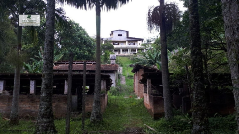 Imagem Chácara com 4 Quartos à Venda, 1.100 m² em Alto Da Serra - São Roque Imagem Chácara com 4 Quartos à Venda, 1.100 m² em Alto Da Serra - São Roque