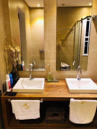 Imagem Sobrado com 3 Quartos à Venda, 240 m² em Jardim Peri - São Paulo Imagem Sobrado com 3 Quartos à Venda, 240 m² em Jardim Peri - São Paulo