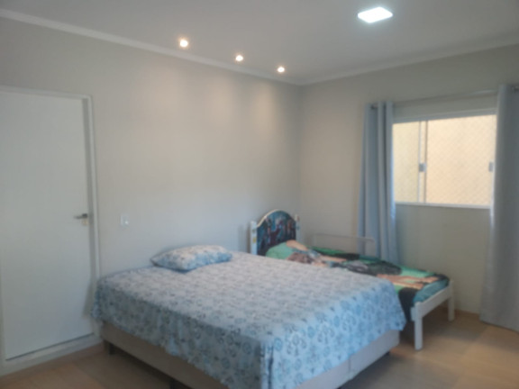 Imagem Sobrado com 3 Quartos à Venda, em Polvilho - Cajamar Imagem Sobrado com 3 Quartos à Venda, em Polvilho - Cajamar