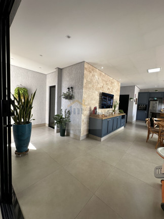 Imagem Casa com 3 Quartos à Venda, 256 m² em Parque Oeste Industrial - Goiânia