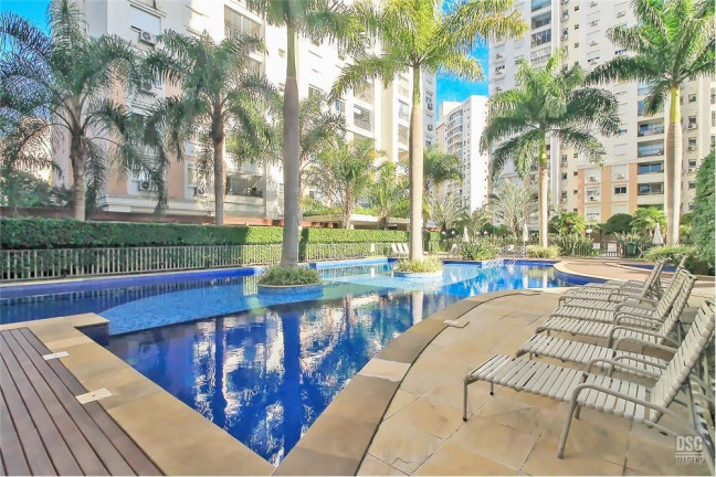 Imagem Apartamento com 2 Quartos à Venda, 82 m² em Passo Da Areia - Porto Alegre