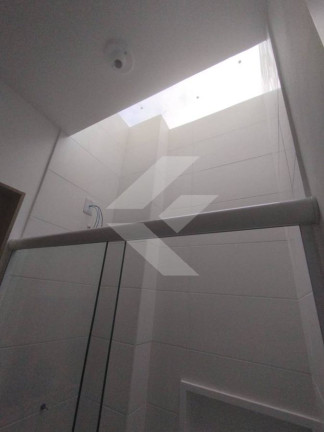 Imagem Casa com 2 Quartos à Venda, 76 m² em Espinheiros - Itajaí