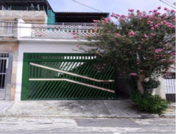 Sobrado com 3 Quartos à Venda, 213 m² em Vila Nossa Senhora Do Retiro - São Paulo