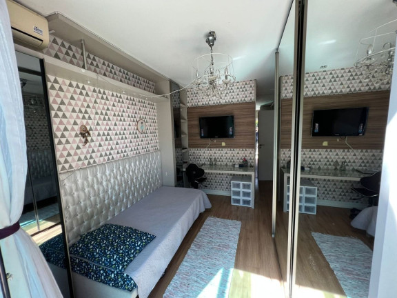 Imagem Sobrado com 3 Quartos à Venda,  em Praia Dos Amores - Balneário Camboriú