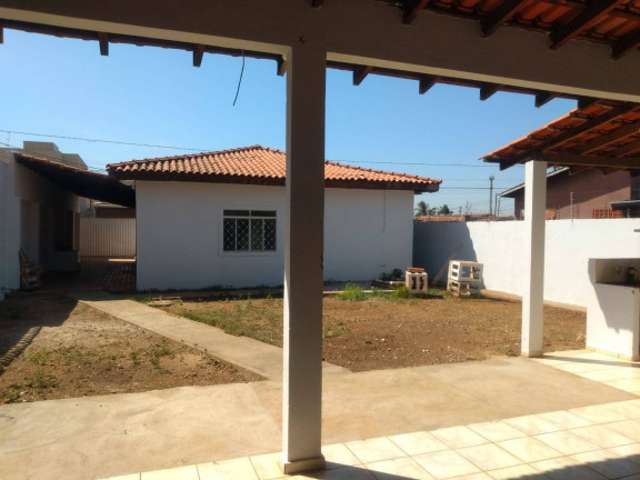 Imagem Casa com 3 Quartos à Venda, 360 m² em Costa Verde - Várzea Grande Imagem Casa com 3 Quartos à Venda, 360 m² em Costa Verde - Várzea Grande