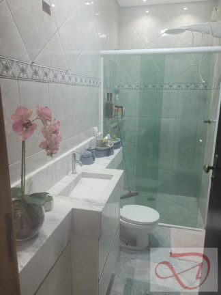 Imagem Sobrado com 2 Quartos à Venda, 121 m² em Vila Clarice - Santo André