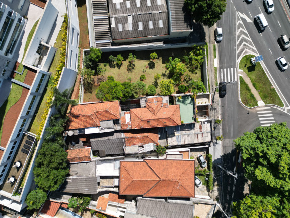 Imagem Casa com 8 Quartos à Venda, 416 m² em Vila Mariana - São Paulo Imagem Casa com 8 Quartos à Venda, 416 m² em Vila Mariana - São Paulo