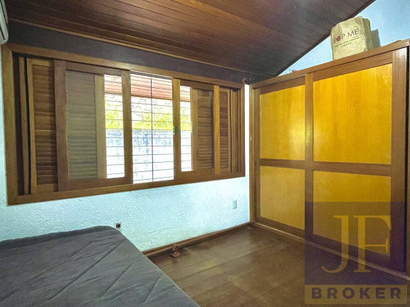 Imagem Casa com 5 Quartos para Temporada, 400 m² em Canasvieiras - Florianópolis Imagem Casa com 5 Quartos para Temporada, 400 m² em Canasvieiras - Florianópolis