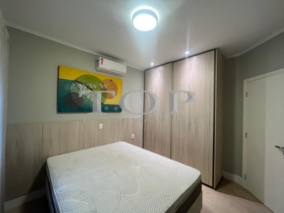 Imagem Apartamento com 4 Quartos à Venda, 239 m² em Pitangueiras - Guarujá Imagem Apartamento com 4 Quartos à Venda, 239 m² em Pitangueiras - Guarujá