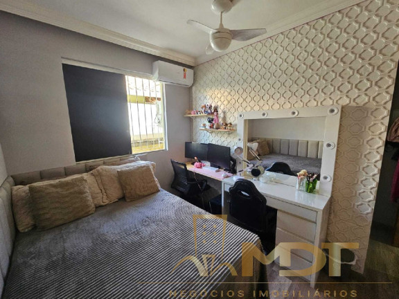 Imagem Casa com 2 Quartos à Venda, 87 m² em Copacabana - Belo Horizonte Imagem Casa com 2 Quartos à Venda, 87 m² em Copacabana - Belo Horizonte