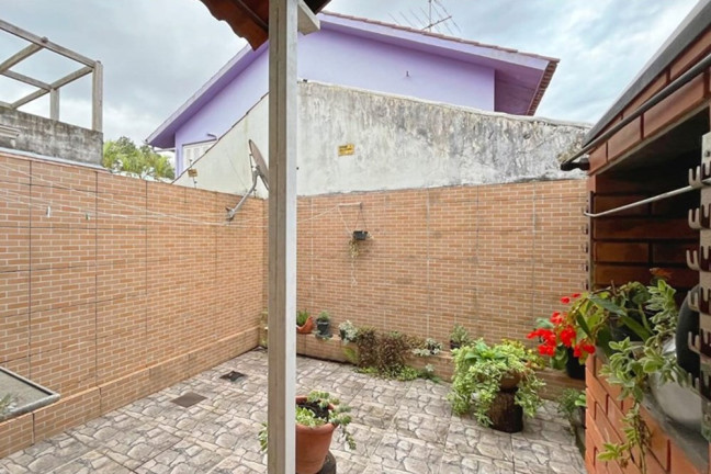 Imagem Casa com 3 Quartos à Venda, em Espírito Santo - Porto Alegre Imagem Casa com 3 Quartos à Venda, em Espírito Santo - Porto Alegre
