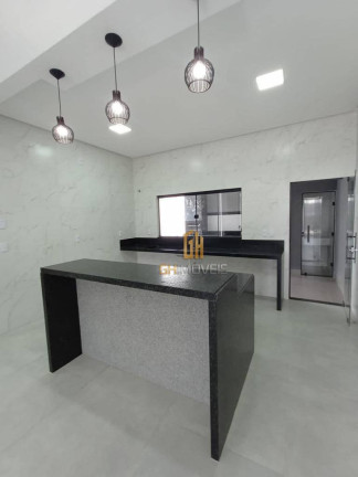 Imagem Casa com 3 Quartos à Venda, 128 m² em Moinho Dos Ventos - Goiânia Imagem Casa com 3 Quartos à Venda, 128 m² em Moinho Dos Ventos - Goiânia