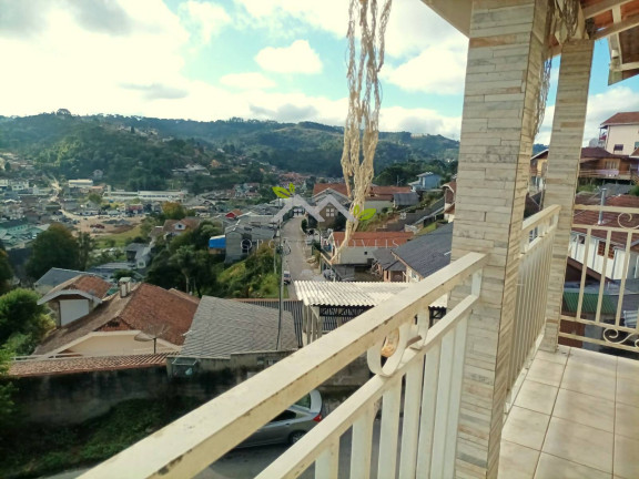 Imagem Casa com 5 Quartos à Venda, 350 m² em Vila Lolly - Campos Do Jordão Imagem Casa com 5 Quartos à Venda, 350 m² em Vila Lolly - Campos Do Jordão