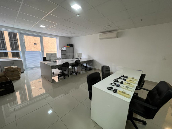 Imagem Imóvel Comercial para Alugar, 51 m² em Alphaville Empresarial - Barueri Imagem Imóvel Comercial para Alugar, 51 m² em Alphaville Empresarial - Barueri